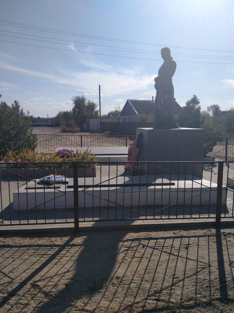 Monument, memorial Обелиск воинам, павшим в Великой Отечественной войне, Rostov Oblast, photo