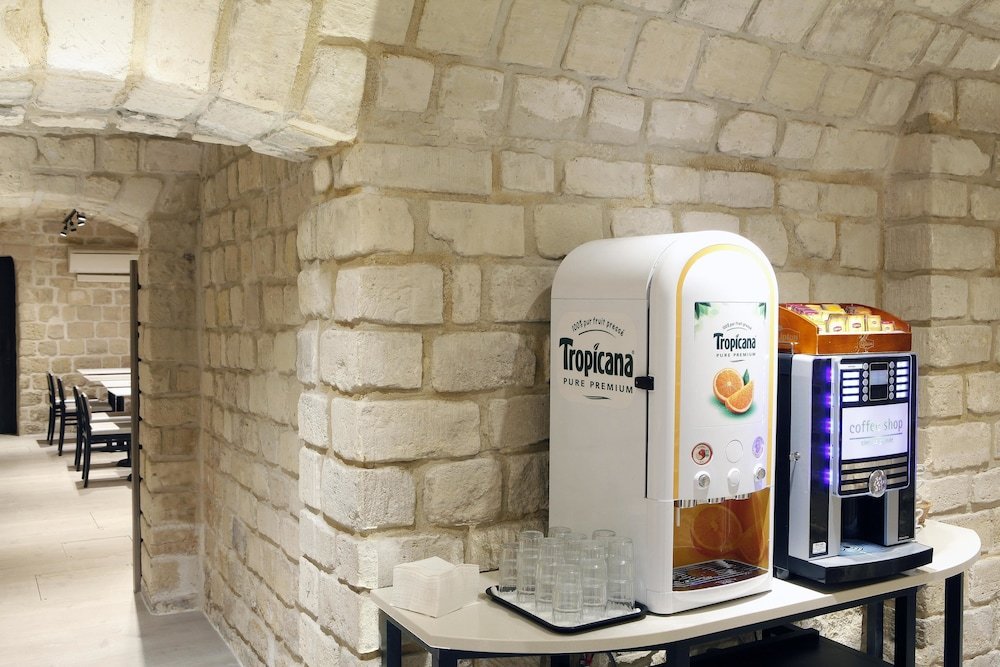 Фото Sure Hotel by Best Western Paris Gare du Nord