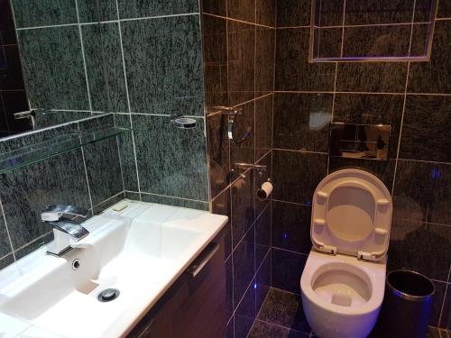 Фото Отель Check Inn Abuja