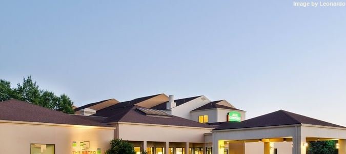 Фото Courtyard by Marriott Kansas City Overland Park/Metcalf