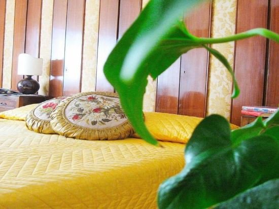 Фото Romulus Rex Bed And Breakfast