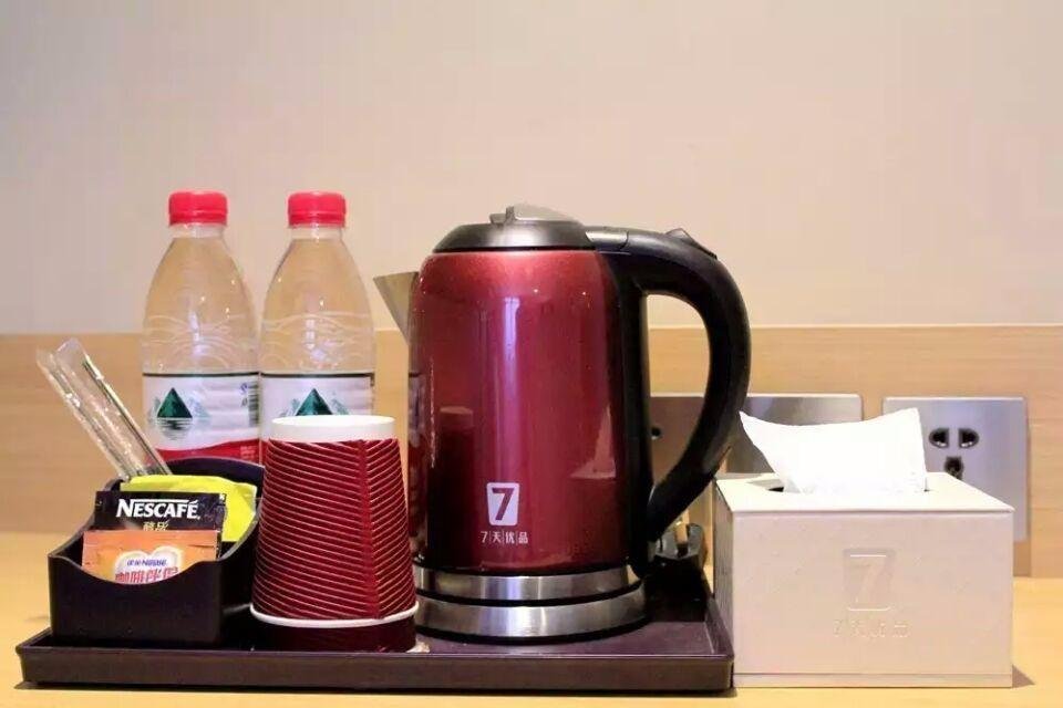 Фото 7 Days Premium Hotel Beijing Xidan Lingjing Hutong Metro Station Branch