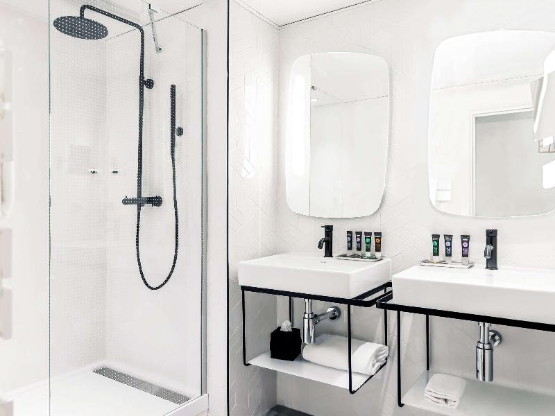 Фото Novotel Paris 17