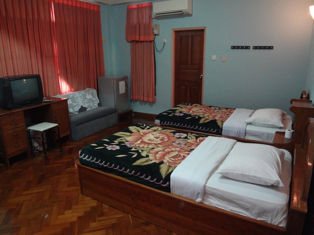 Фото отеля 3