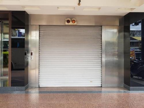 Фото Regal International Hotel