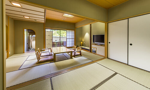 Внешний вид отеля Hotel Green Plaza Hakone в Хаконе, фото 5