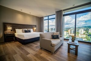 Гостиница Radisson Hotel And Suites Guatemala City