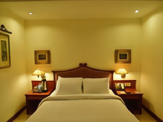 Фото Maurya Rajadhani