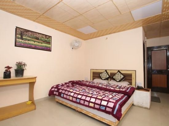 Фото Hotel summer Hill