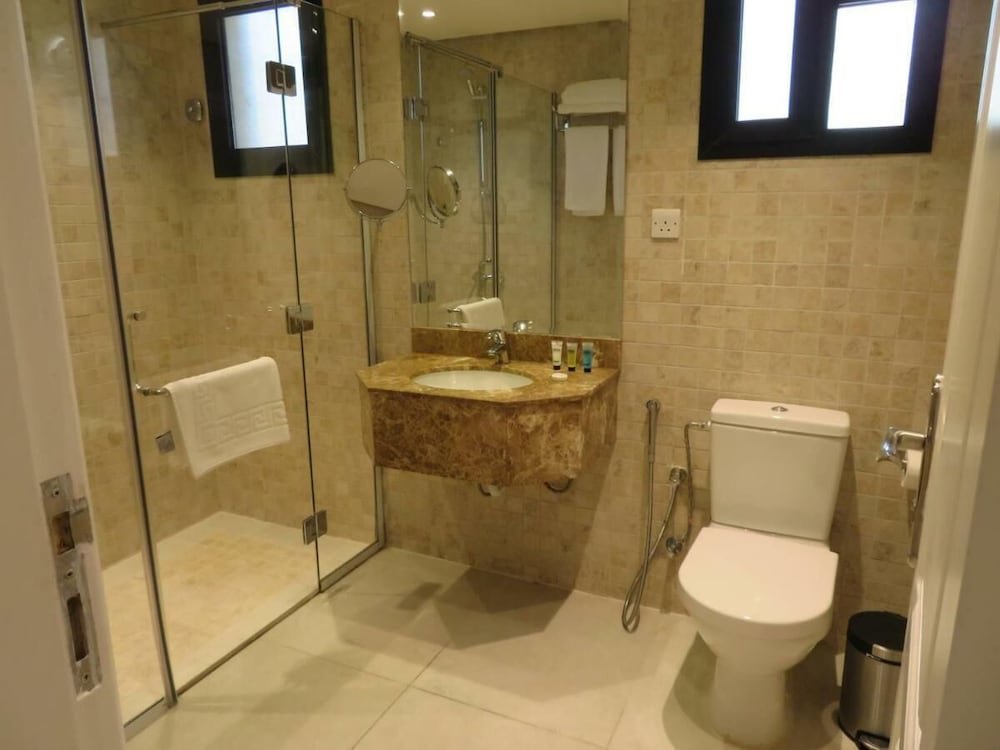 Фото Loren Suites Corniche