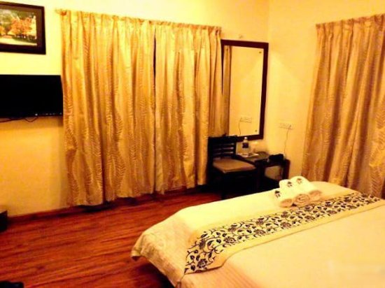 Фото The Majestic Crown