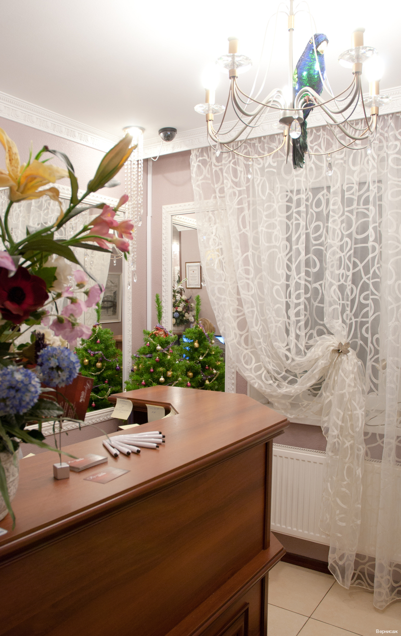 Фото Вернисаж