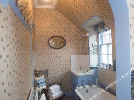 Фото Clint Lodge Cottage