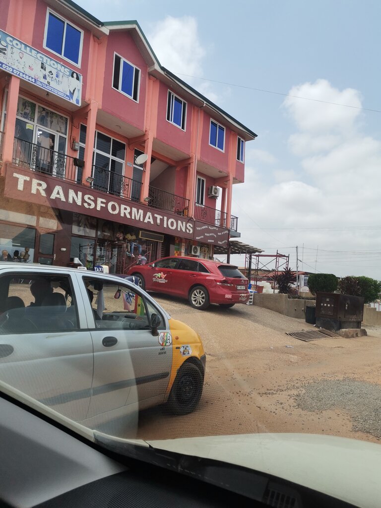 Beauty salon Transformations Make & Nails, Kumasi, photo