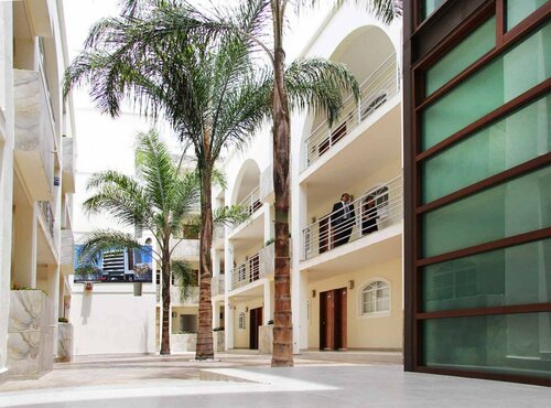 Гостиница Hotel River Poliforum в Леоне