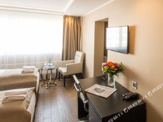 Фото Skyline Hotel