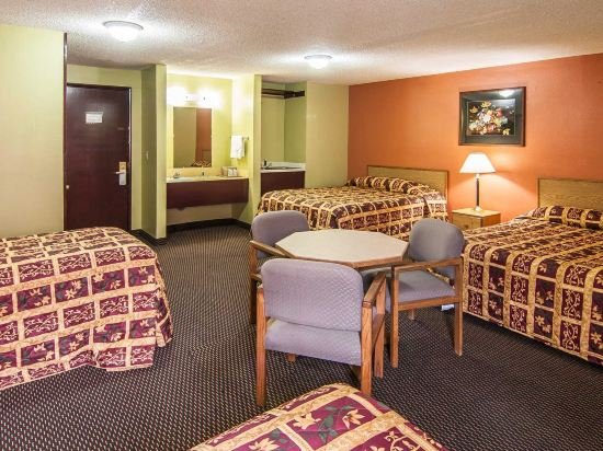 Фото Rodeway Inn Willamette River