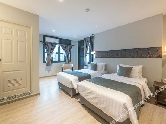 Гостиница Rattanasin Hotel в Ранонге
