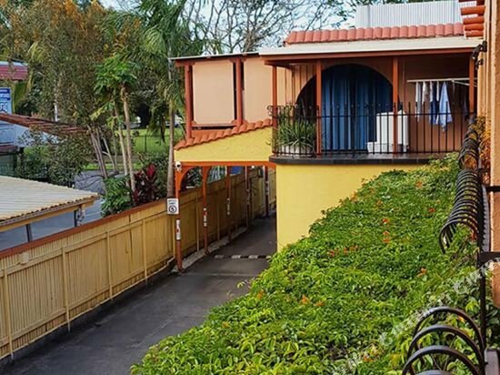 Hotel Adobe Motel, Cairns, photo
