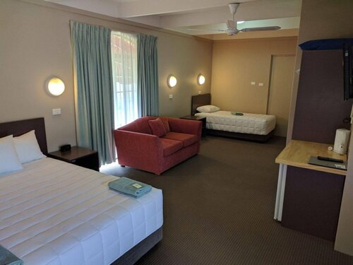 Гостиница Apollo Motel Parkes