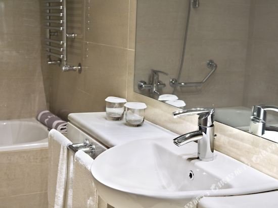 Фото Amalia Hotel Athens