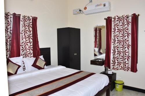 Фото Hotel Barnabas Homestay