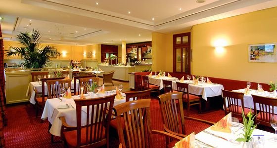 Фото Wyndham Garden Potsdam