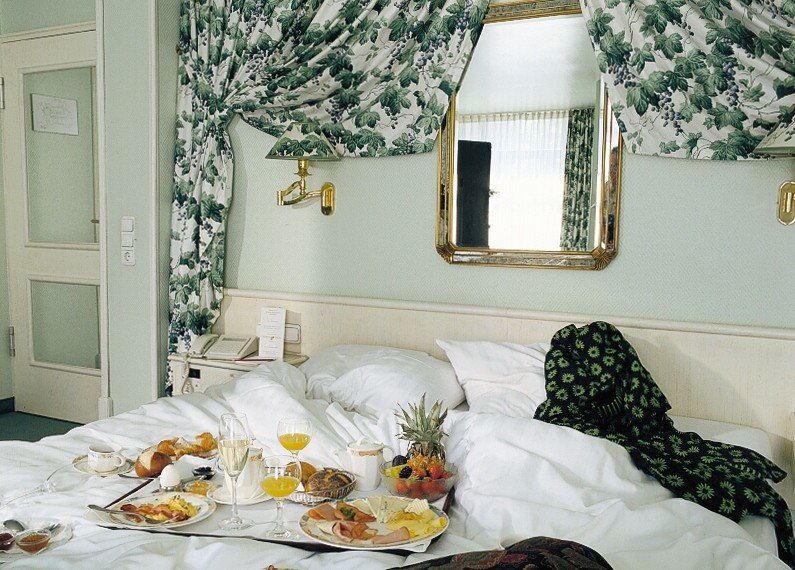 Фото Hotel Goldene Traube