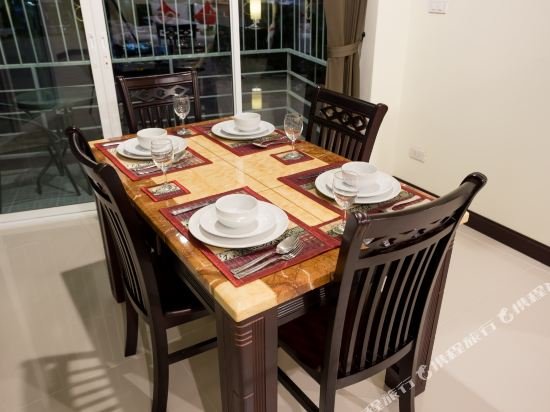 Фото The Elegant Patong