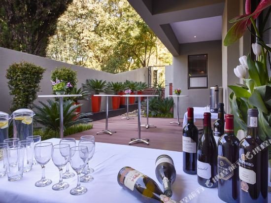 Фото Dynasty Forest Sandown Accommodation