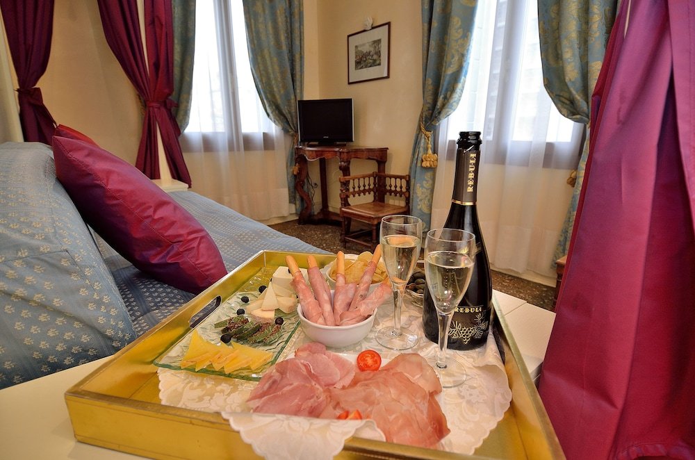 Фото Residence Palazzo Odoni