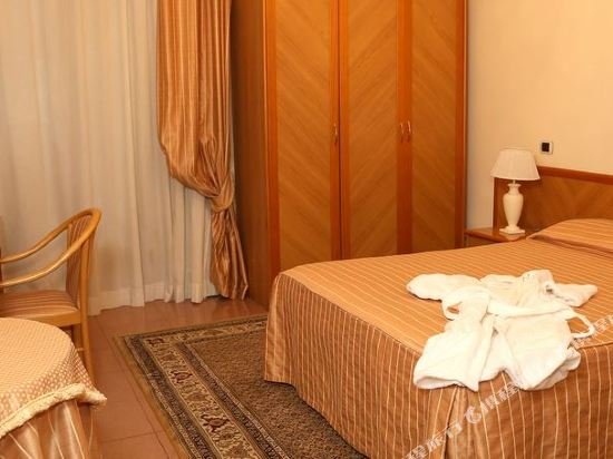 Фото Pamaran Hotel