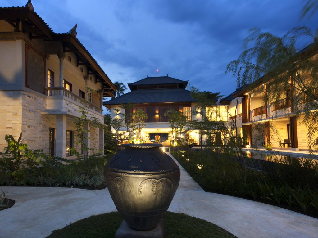 Фото Grand Whiz Hotel Nusa Dua Bali