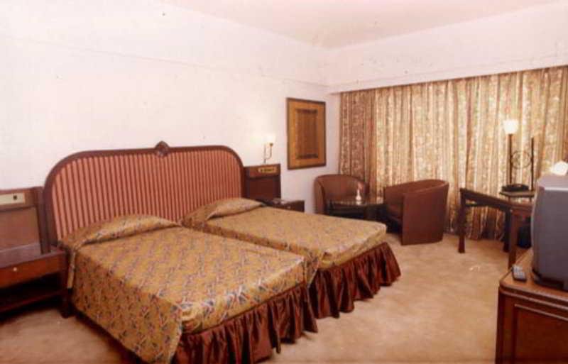 Фото Hotel Swosti Grand