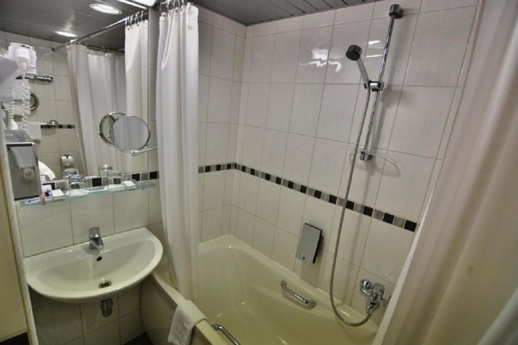 Фото Riga Islande Hotel