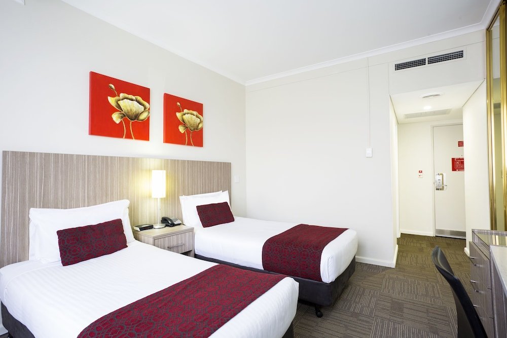 Фото Metro Hotel Marlow Sydney Central