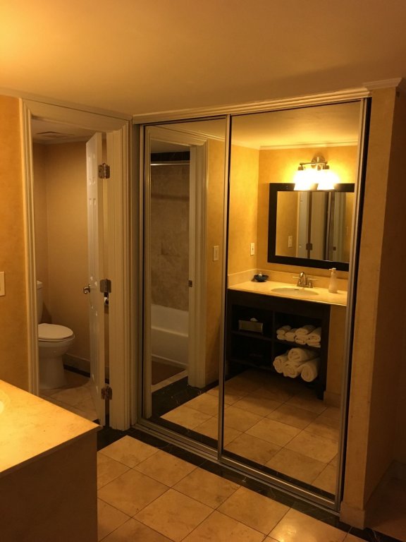 Фото Little Inn by The Bay Newport Beach