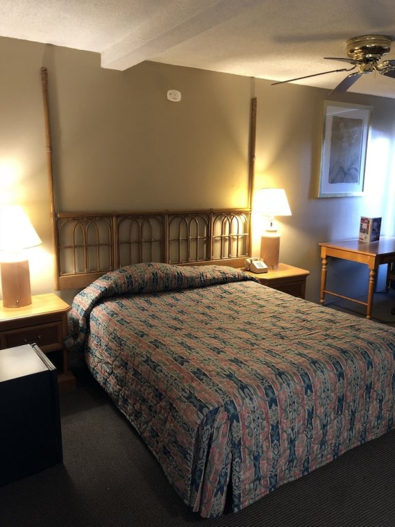 Фото Big Bear Inn