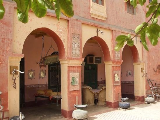Фото Hotel Bhairon Vilas