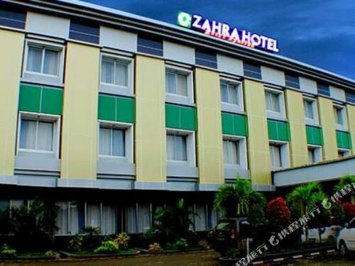 Гостиница Zahra Syariah Hotel Kendari в Кендари