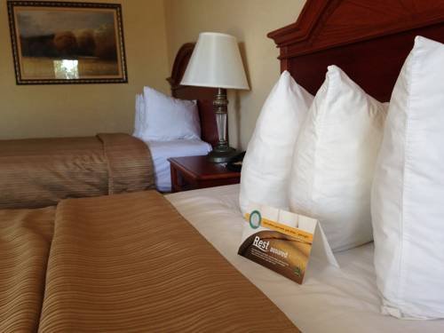 Фото Quality Inn LaGrange