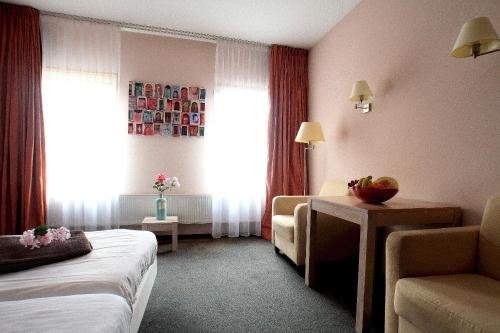Фото Hotel Spoorzicht & SPA