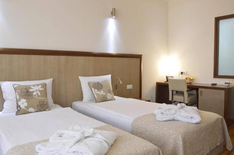 Фото Hotel City 5