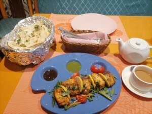 Delhi Darbar (Chaykovskogo Street, 75), restaurant