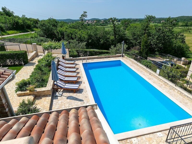 Detached Villa With Swimming Pool, Whirlpool, Near the Beach