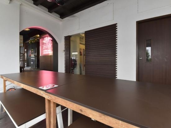 Фото Chic Capsule Otel