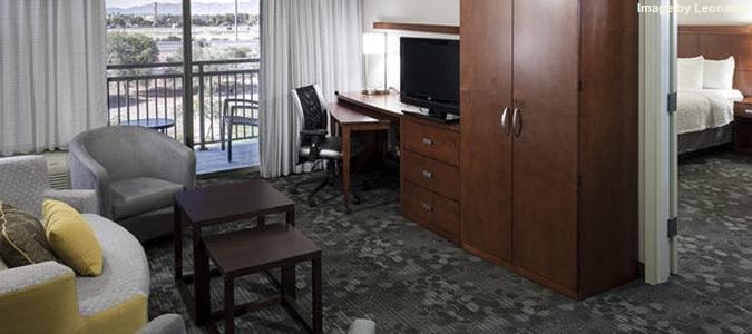 Фото Courtyard by Marriott Phoenix West/Avondale