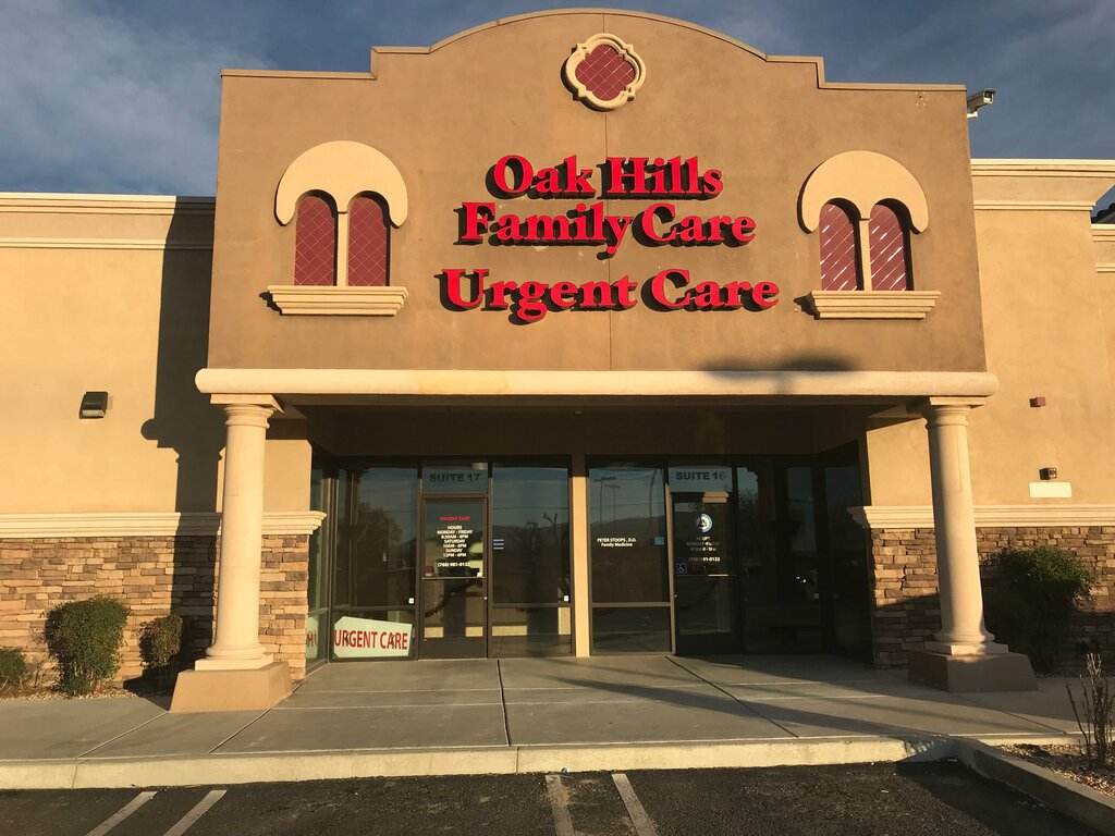 Insurance company Oak Hills Family Care and Urgent Care, State of California, photo
