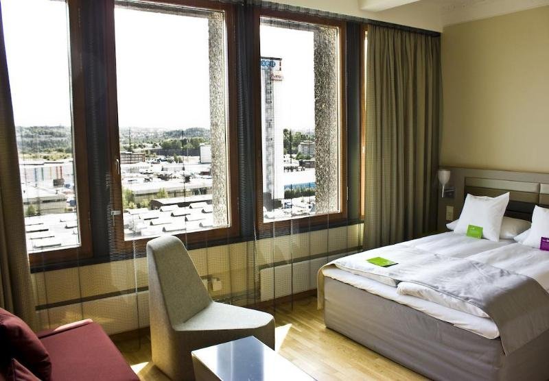 Фото отеля 2