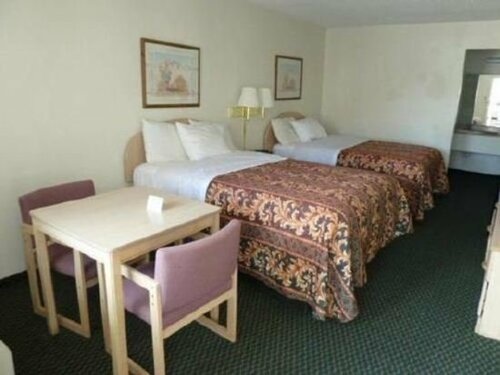 Гостиница Americas Best Value Inn Clute Lake Jackson